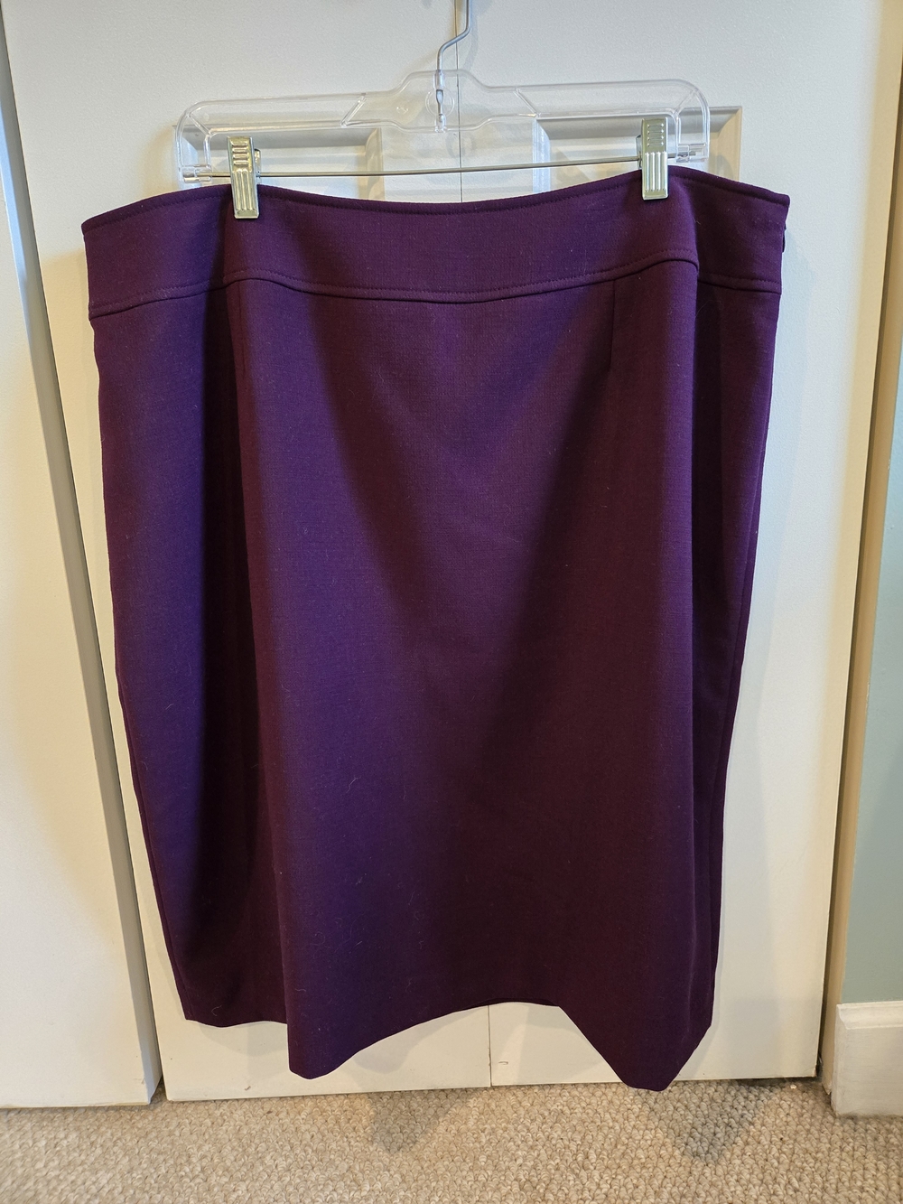 Tahari ASL High-Waist Purple Pencil Skirt - Sleek Workwear - Picture 2 of 4